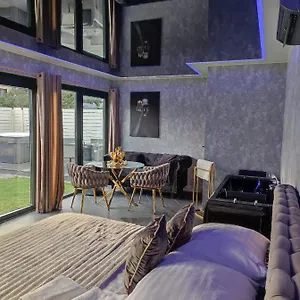 Bed & Breakfast Wrzos, Poznań